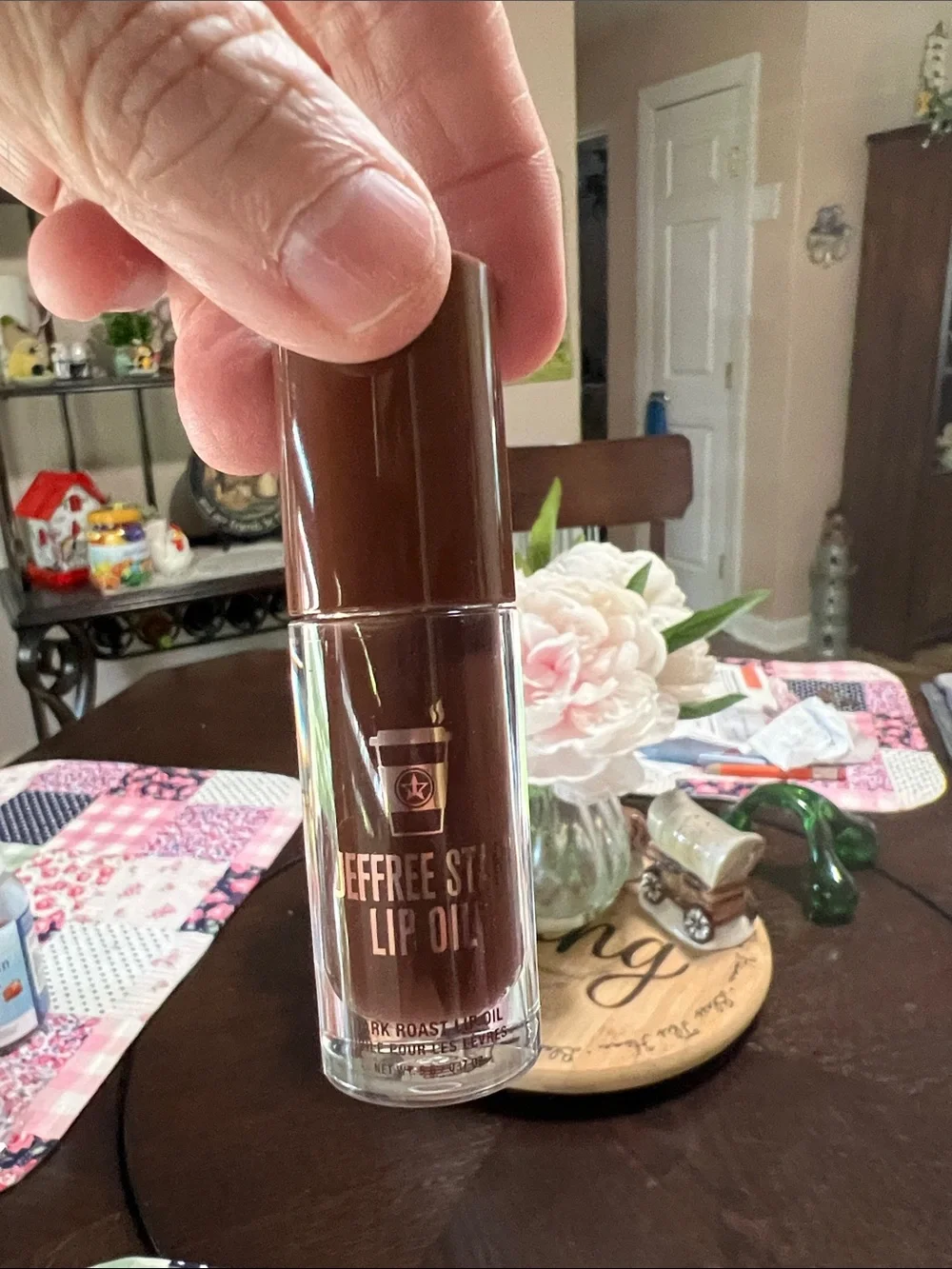 New Jeffree Star Dark Roast Lip Oil — Brown